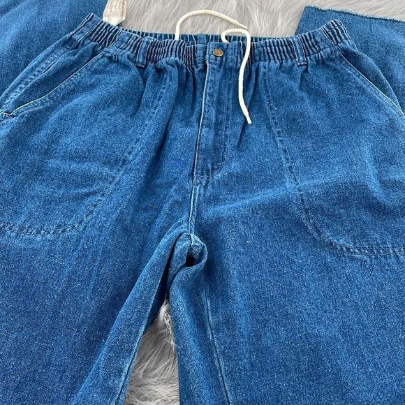 1987 Eddie Bauer 37” inseam size med high waisted  jeans.  Boot cut  & generous - Picture 2 of 11